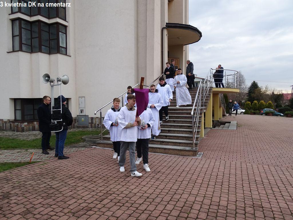 7 na cmentarz_02.JPG